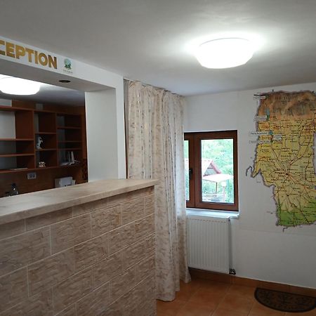 Perla Argesului, Ciubar, Piscina, Lift, Gratar, Cabana, Pensiuni, Hotel Cazare Transfagarasan Curtea De Arges Albestii de Arges Kültér fotó