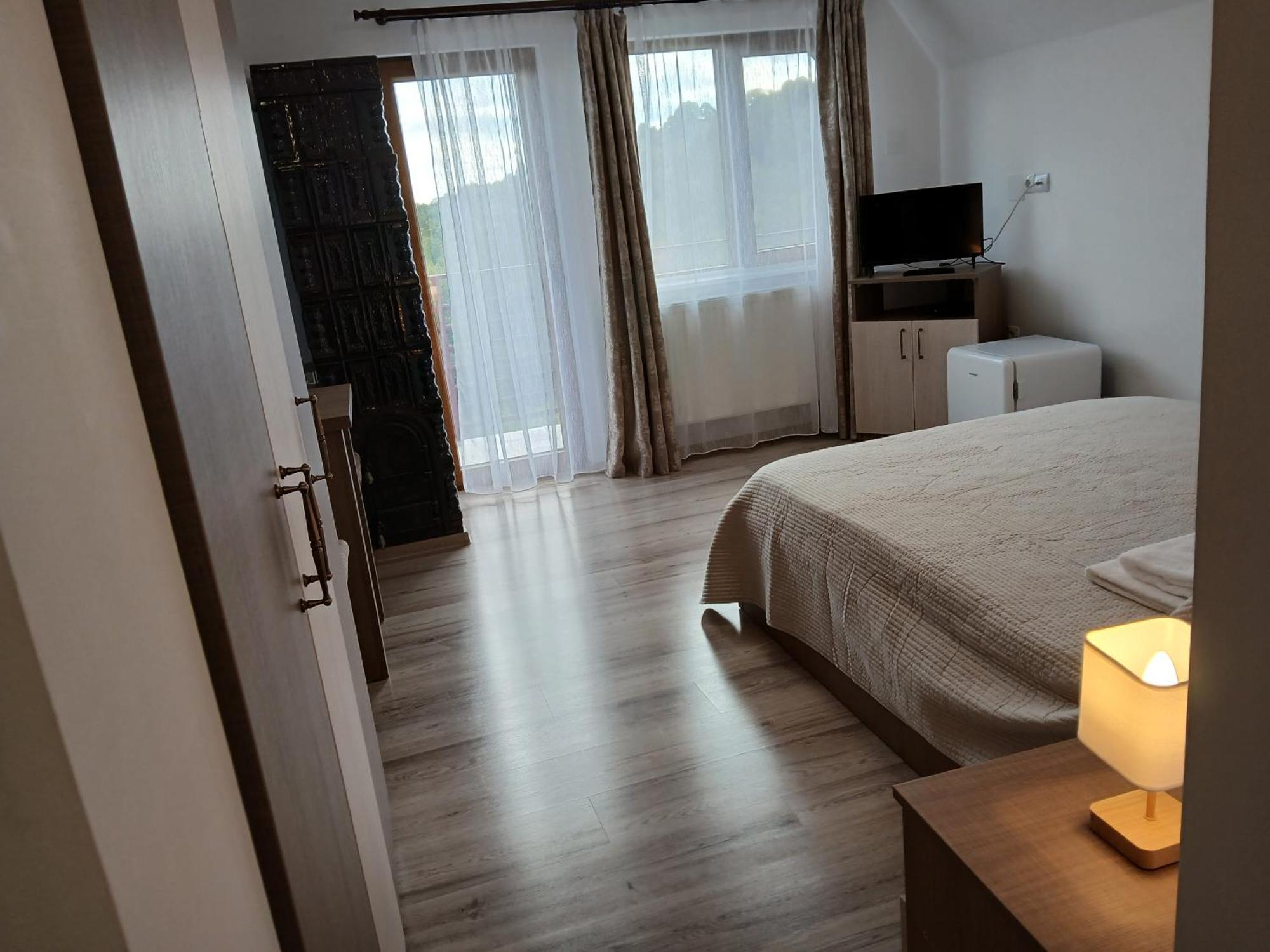 Perla Argesului, Ciubar, Piscina, Lift, Gratar, Cabana, Pensiuni, Hotel Cazare Transfagarasan Curtea De Arges Albestii de Arges Kültér fotó