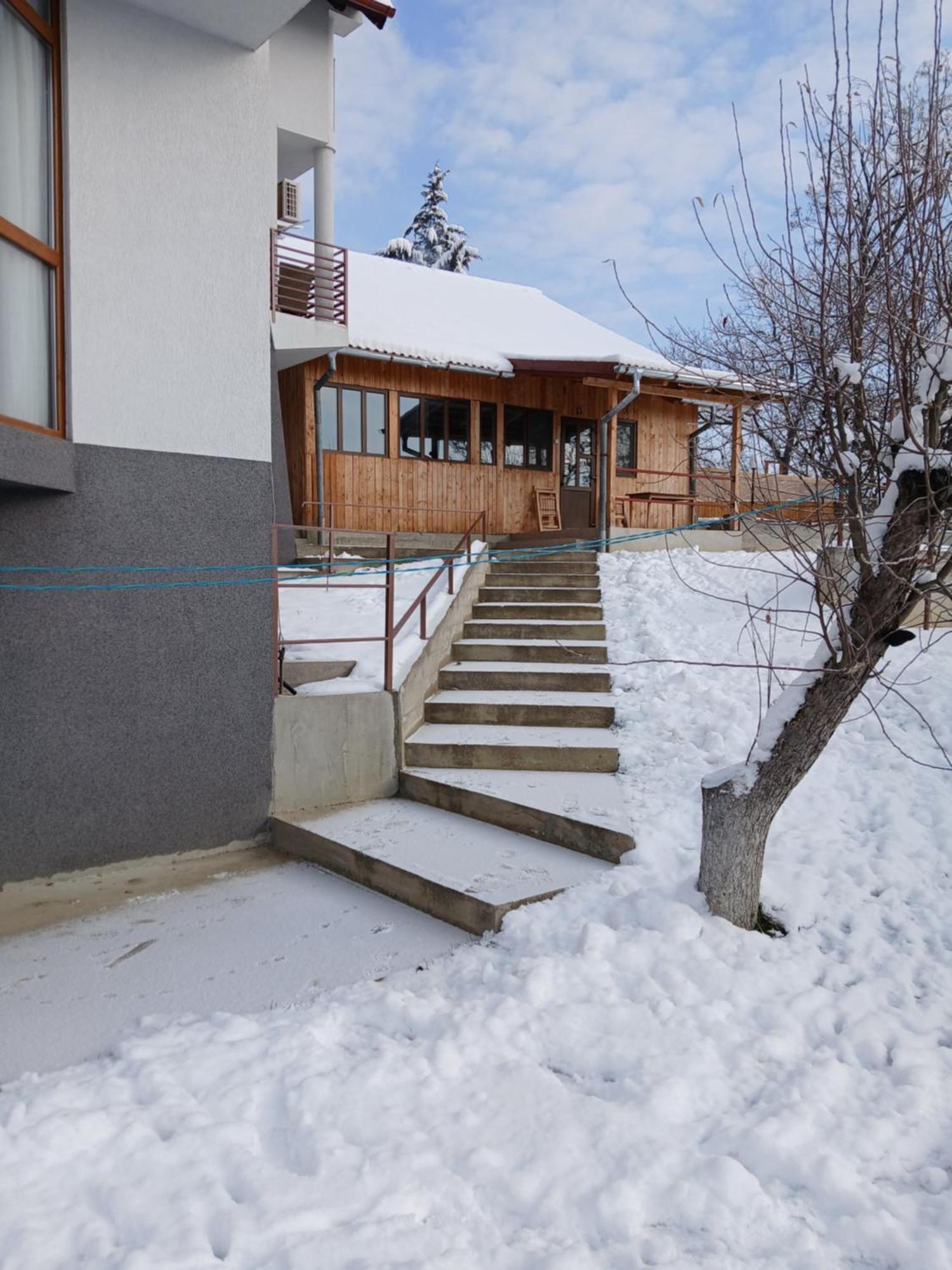 Perla Argesului, Ciubar, Piscina, Lift, Gratar, Cabana, Pensiuni, Hotel Cazare Transfagarasan Curtea De Arges Albestii de Arges Kültér fotó