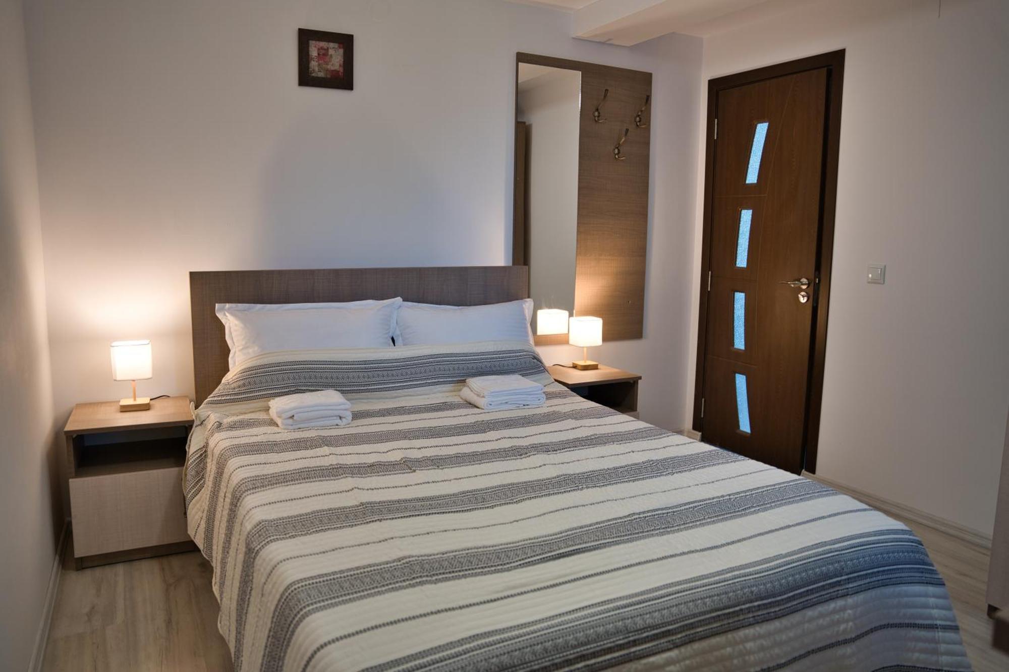 Perla Argesului, Ciubar, Piscina, Lift, Gratar, Cabana, Pensiuni, Hotel Cazare Transfagarasan Curtea De Arges Albestii de Arges Kültér fotó