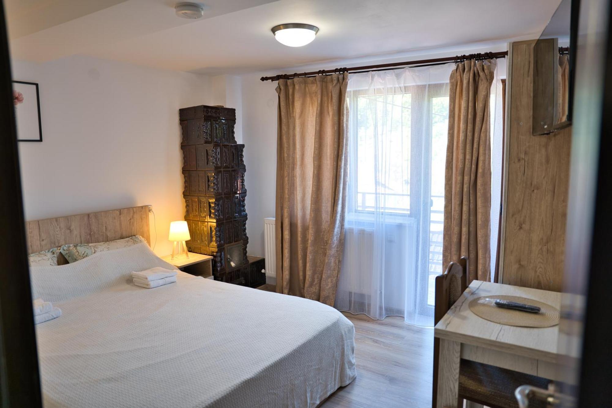 Perla Argesului, Ciubar, Piscina, Lift, Gratar, Cabana, Pensiuni, Hotel Cazare Transfagarasan Curtea De Arges Albestii de Arges Kültér fotó
