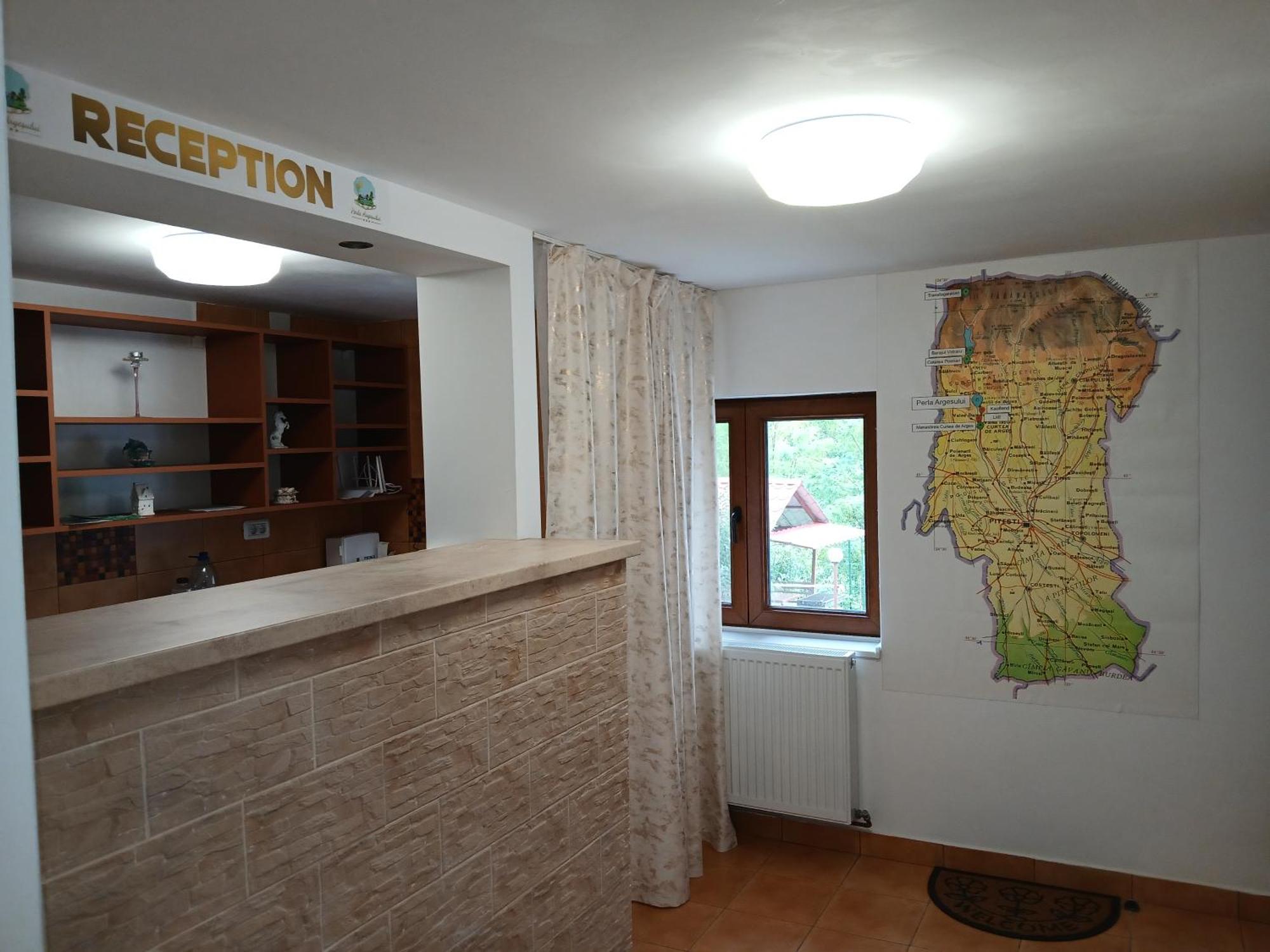 Perla Argesului, Ciubar, Piscina, Lift, Gratar, Cabana, Pensiuni, Hotel Cazare Transfagarasan Curtea De Arges Albestii de Arges Kültér fotó