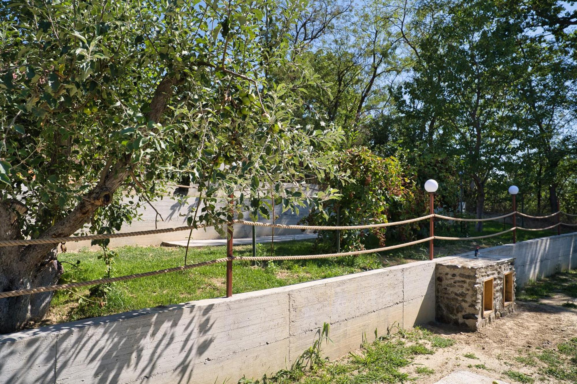 Perla Argesului, Ciubar, Piscina, Lift, Gratar, Cabana, Pensiuni, Hotel Cazare Transfagarasan Curtea De Arges Albestii de Arges Kültér fotó