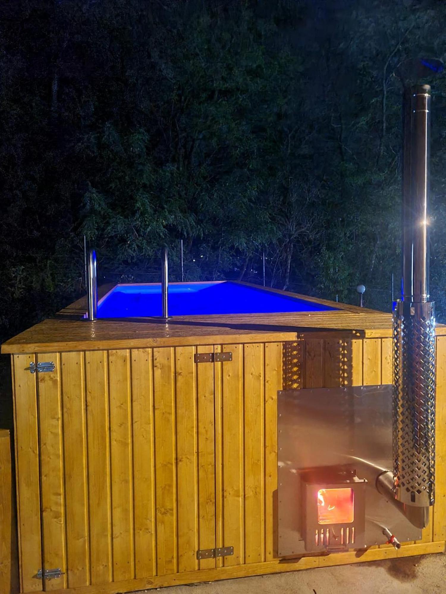 Perla Argesului, Ciubar, Piscina, Lift, Gratar, Cabana, Pensiuni, Hotel Cazare Transfagarasan Curtea De Arges Albestii de Arges Kültér fotó